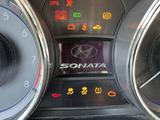 Hyundai Sonata 2011 годаүшін4 100 100 тг. в Алматы – фото 3