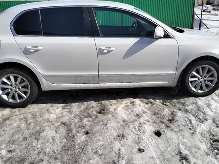 Skoda Superb 2013 годаүшін5 500 000 тг. в Уральск – фото 10