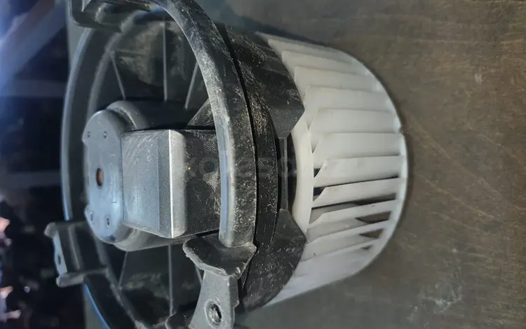 Вентилятор моторчик радиатор печки реостат Pradoүшін45 000 тг. в Алматы