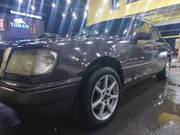 Mercedes-Benz E 230 1992 года за 800 000 тг. в Шымкент