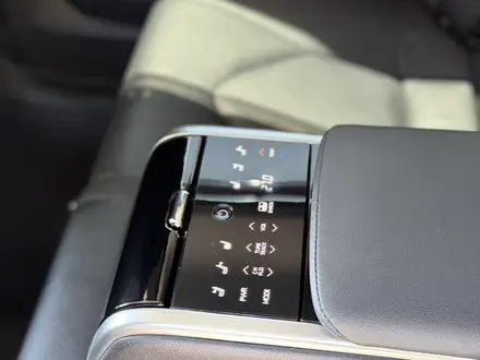 Toyota Camry 2021 года за 17 500 000 тг. в Тараз – фото 15