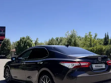 Toyota Camry 2021 года за 17 500 000 тг. в Тараз – фото 5