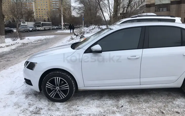 Авто шторки на Volkswagen Астанаүшін12 000 тг. в Астана