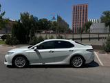 Toyota Camry 2019 года за 13 500 000 тг. в Алматы – фото 5