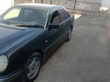 Mercedes-Benz E 250 1997 годаүшін3 500 000 тг. в Жезказган – фото 3