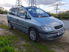 Opel Zafira, 2001