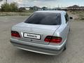 Mercedes-Benz E 280 2001 годаfor4 500 000 тг. в Атырау – фото 2