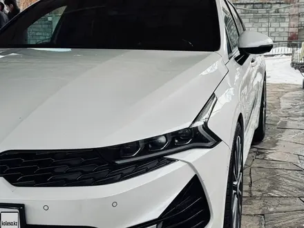Kia K5 2020 года за 12 000 000 тг. в Алматы – фото 2