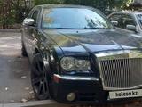 Chrysler 300C 2005 года за 3 800 000 тг. в Алматы