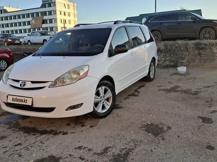 Toyota Sienna 2007 года за 8 000 000 тг. в Актобе – фото 8