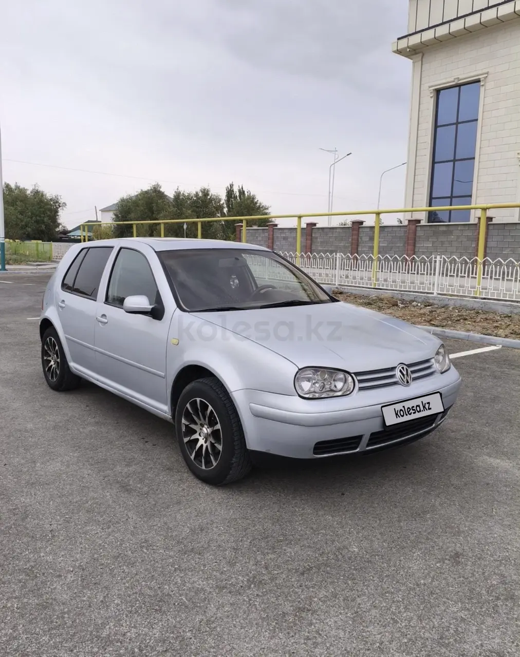 Volkswagen Golf, 1999
