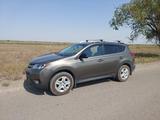 Toyota RAV4 2015 года за 10 200 000 тг. в Алматы