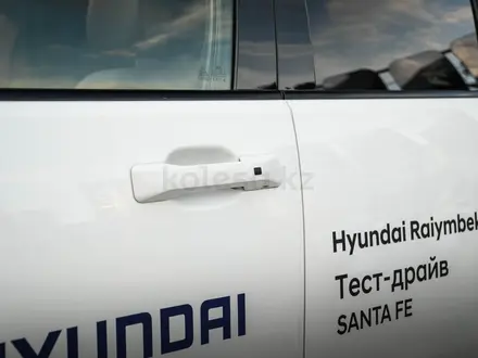 Hyundai Santa Fe Travel 2026 года за 17 790 000 тг. в Алматы – фото 41