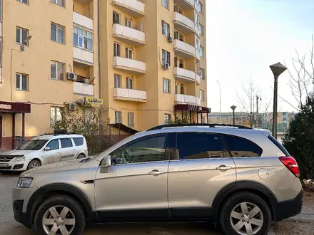 Chevrolet Captiva 2014 года за 7 000 000 тг. в Актау – фото 4