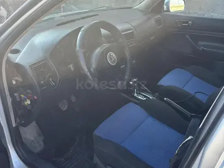 Volkswagen Golf 2000 года за 1 900 000 тг. в Шымкент – фото 4