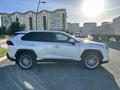 Toyota RAV4 2019 года за 13 400 000 тг. в Атырау – фото 2