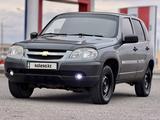 Chevrolet Niva 2015 годаүшін3 530 000 тг. в Астана – фото 2