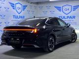 Hyundai Sonata 2023 годаfor16 800 000 тг. в Шымкент – фото 4