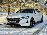 Hyundai Sonata 2022 года за 11 995 000 тг. в Астана