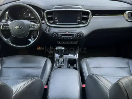 Kia Sorento 2018 года за 11 000 000 тг. в Алматы – фото 9