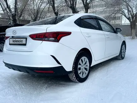 Hyundai Accent 2022 года за 8 500 000 тг. в Жезказган – фото 2
