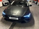 Hyundai Elantra 2024 года за 8 100 000 тг. в Актау – фото 2