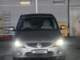 Mitsubishi Grandis 2004 года за 3 400 000 тг. в Атырау – фото 4