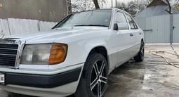 Mercedes-Benz E 200 1992 годаүшін1 900 000 тг. в Шу