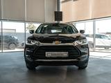 Chevrolet Tracker Premier 2024 годаүшін11 090 000 тг. в Актау – фото 2