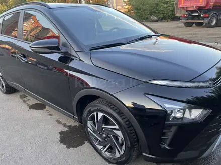 Hyundai Bayon 2023 года за 7 300 000 тг. в Петропавловск – фото 15