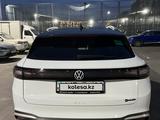 Volkswagen ID.4 2022 года за 10 000 000 тг. в Алматы – фото 4