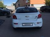 Chevrolet Cruze 2011 годаүшін3 700 000 тг. в Астана – фото 2