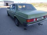 Mercedes-Benz E 230 1981 годаүшін950 000 тг. в Караганда