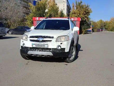 Chevrolet Captiva 2008 года за 4 100 000 тг. в Астана