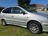 Nissan Almera Tino 2002 года за 2 750 000 тг. в Актобе – фото 2