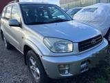 Toyota RAV4 2005 года за 321 000 тг. в Караганда