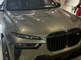 BMW X7 2022 года за 84 000 000 тг. в Астана