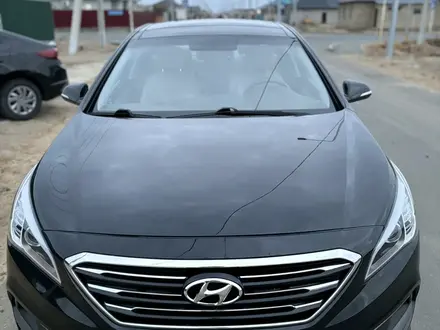 Hyundai Sonata 2015 года за 6 200 000 тг. в Атырау – фото 4