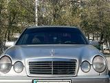 Mercedes-Benz E 200 1995 года за 2 300 000 тг. в Костанай