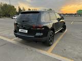 Volkswagen Touareg 2007 года за 6 300 000 тг. в Алматы – фото 3