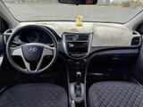 Hyundai Accent 2015 года за 4 600 000 тг. в Атырау – фото 2