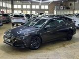 Hyundai Elantra 2022 года за 10 300 000 тг. в Кокшетау – фото 2