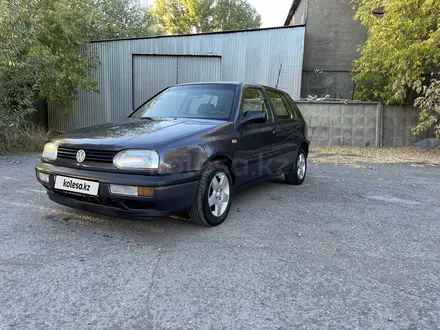 Volkswagen Golf 1993 года за 1 700 000 тг. в Караганда – фото 2