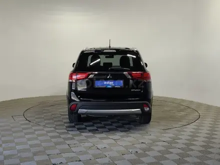Mitsubishi Outlander 2016 года за 8 490 000 тг. в Алматы – фото 6