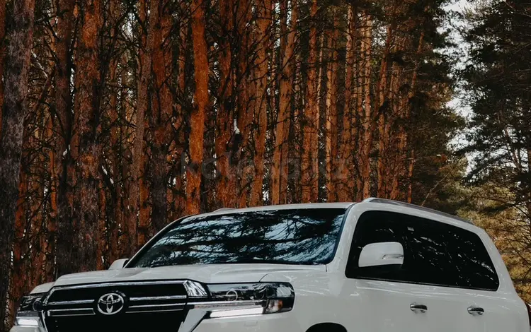 Toyota Land Cruiser 2021 года за 37 000 000 тг. в Петропавловск
