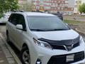 Toyota Sienna 2015 года за 9 600 000 тг. в Атырау