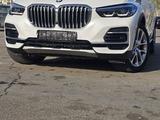 BMW X5 2022 года за 37 000 000 тг. в Алматы – фото 4