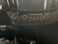 Toyota RAV4 2016 года за 7 300 000 тг. в Атырау – фото 8