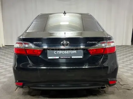 Toyota Camry 2016 года за 9 500 000 тг. в Алматы – фото 4