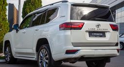 Toyota Land Cruiser Premium+ 2023 года за 53 900 000 тг. в Алматы – фото 3